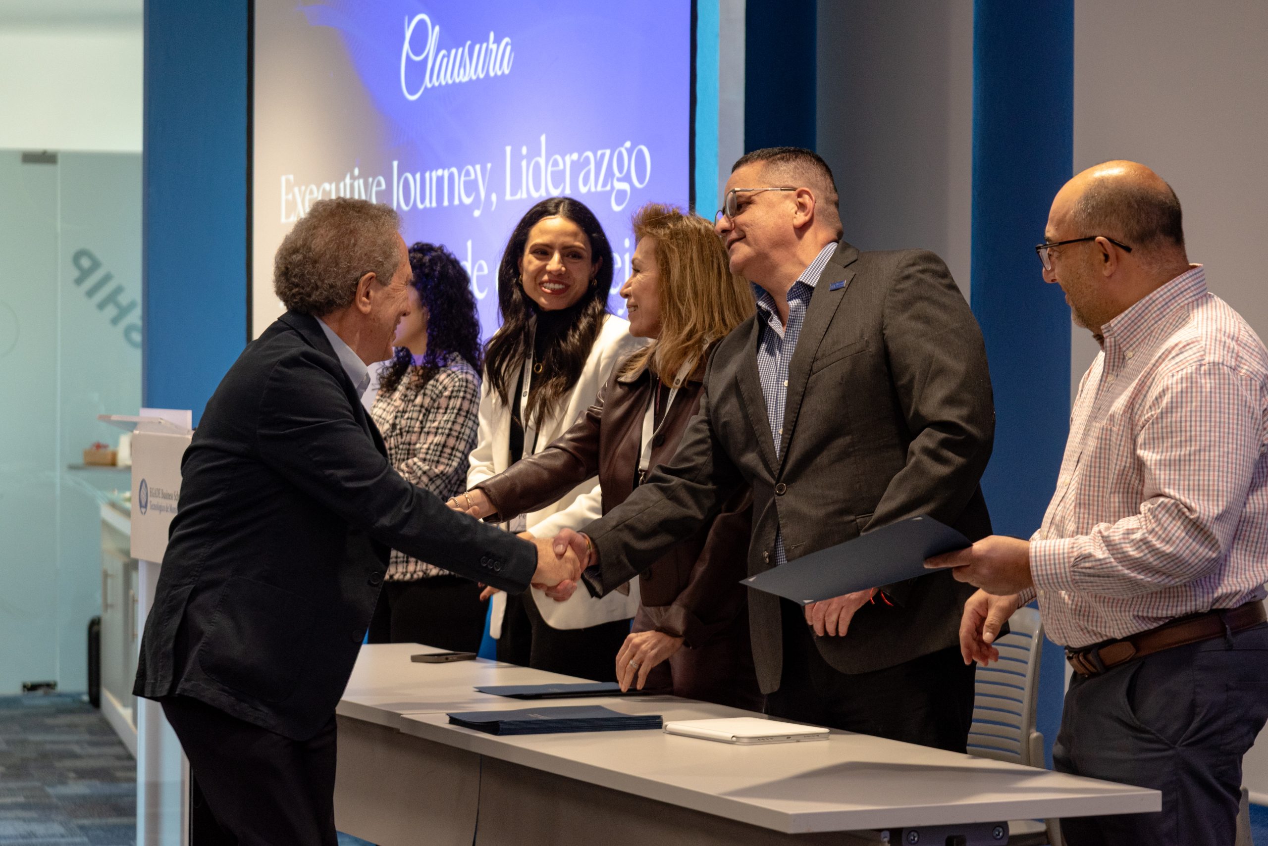 EnlaceGraduacion_22Ene26-49