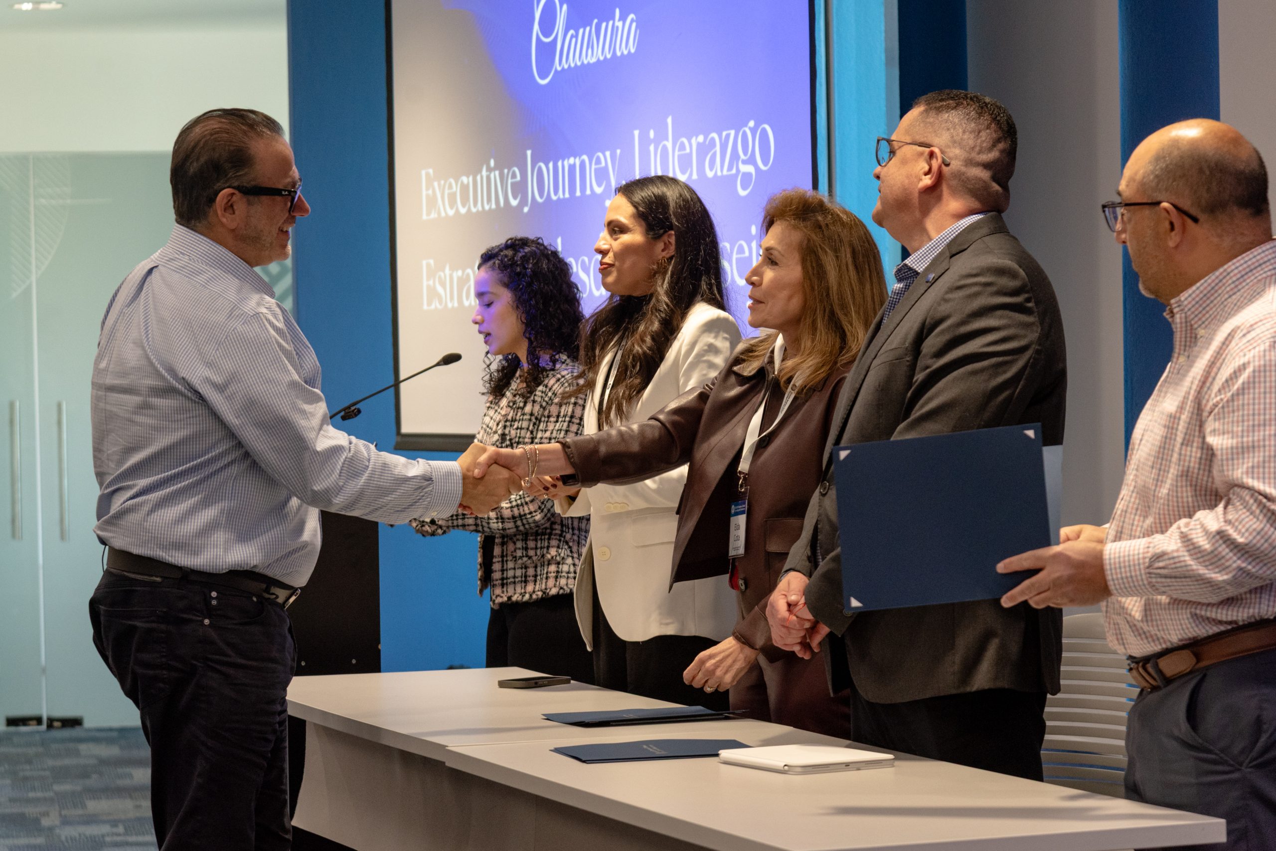 EnlaceGraduacion_22Ene26-56